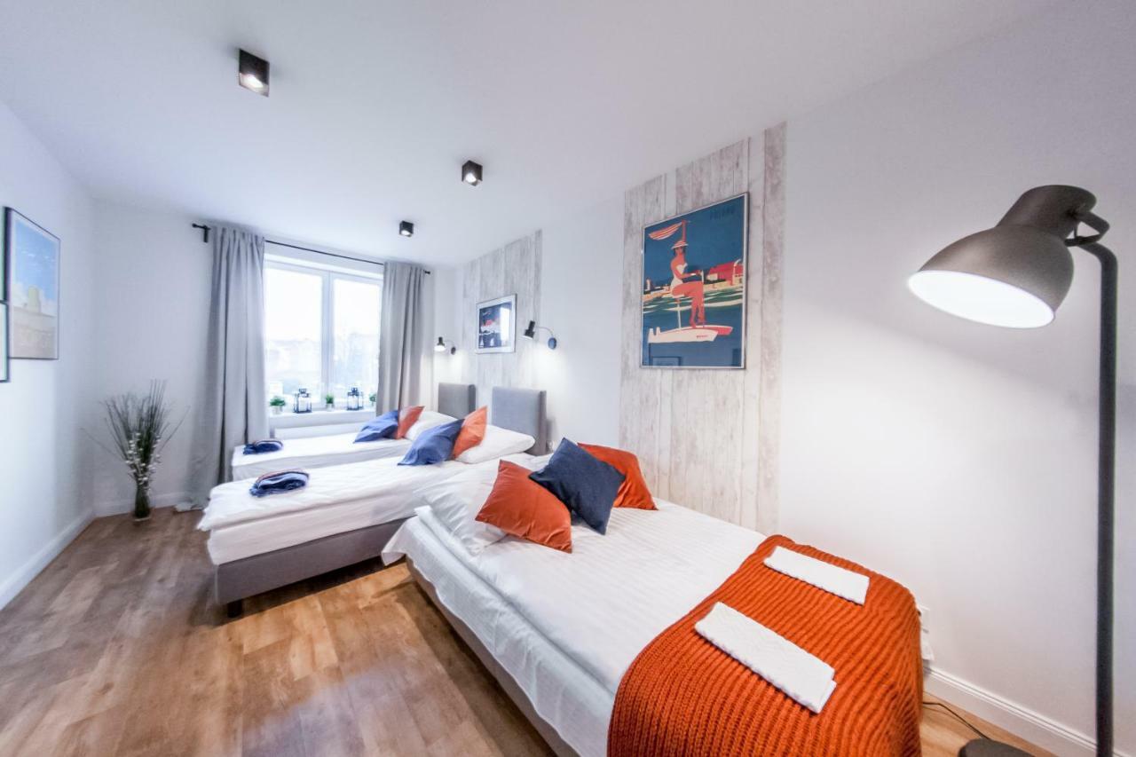 Family Luxury Comfort Old Town Apartament, 1-8, 2 Sypialnie I Salon, Parking W Cenie กดัญสก์ ภายนอก รูปภาพ